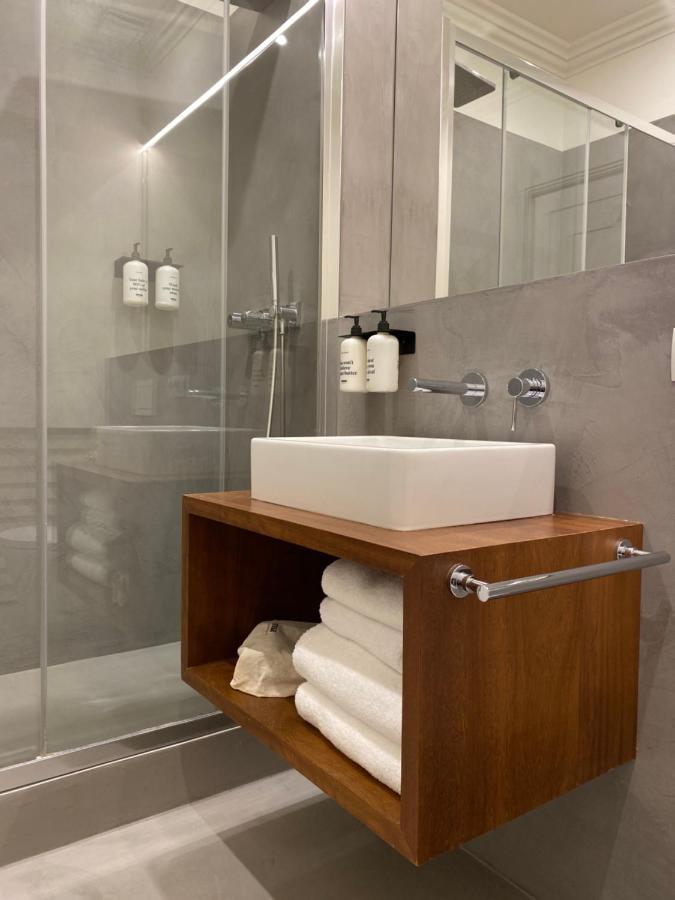 Uma Suites Rambla Catalunya 22 Barcelona Buitenkant foto