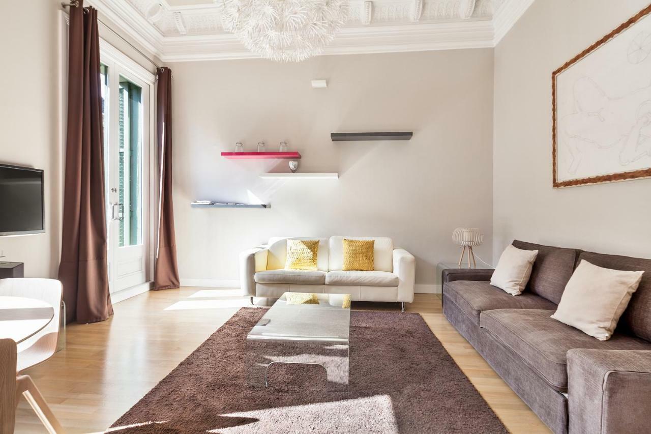 Uma Suites Rambla Catalunya 22 Barcelona Buitenkant foto